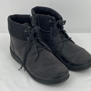 Clarks CLOUDSTEPPERS WOMENS Gray ANKLE Boots SIZE 9.5